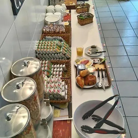 Balladins Mulhouse Euroairport Hotel 2*
